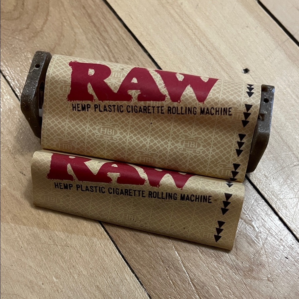 RAW Hemp Plastic Cigarette Rolling Machine